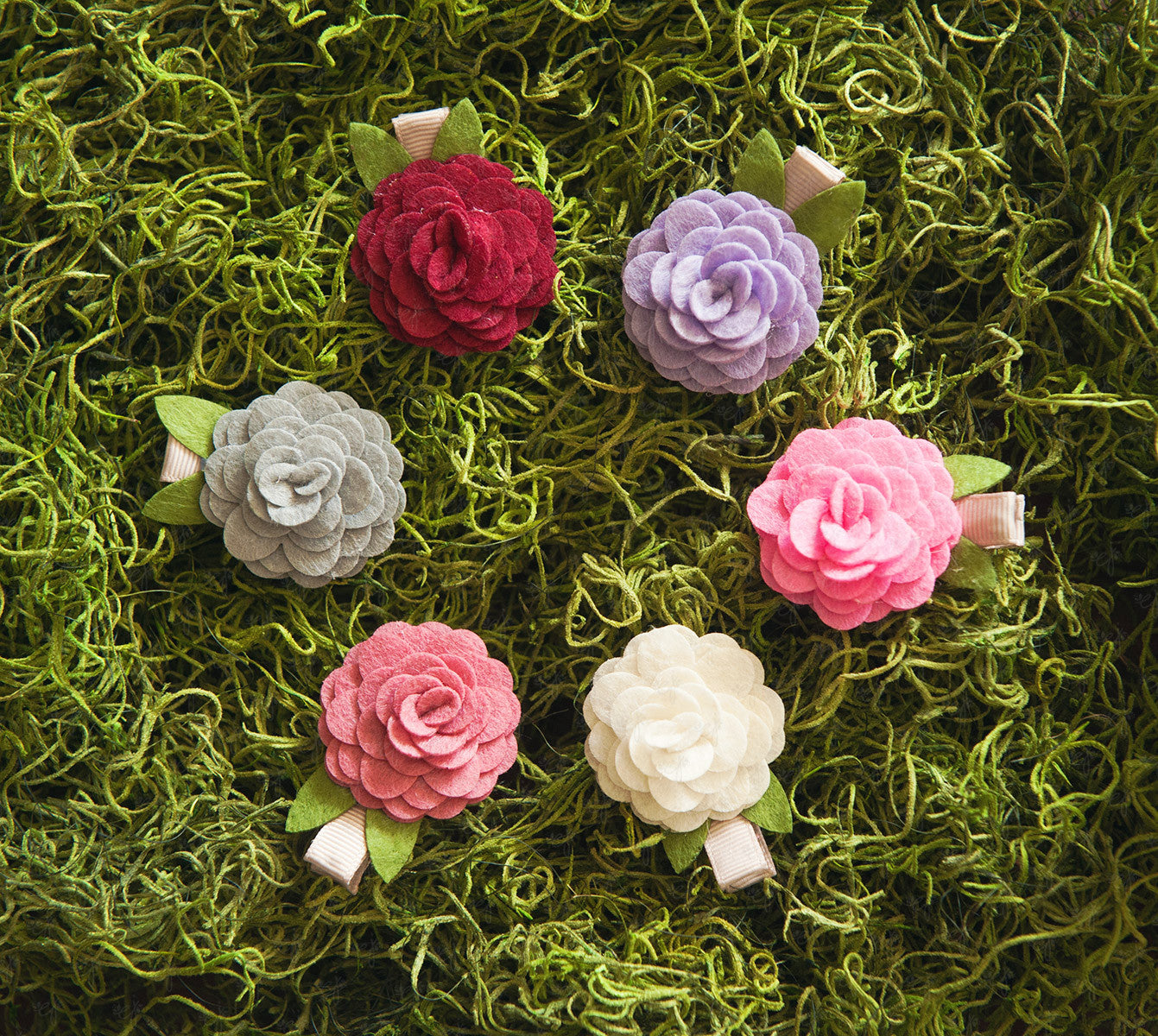 Shaby Chic Small Felt Roses Bloom Hair Clips Set - Ema Jane