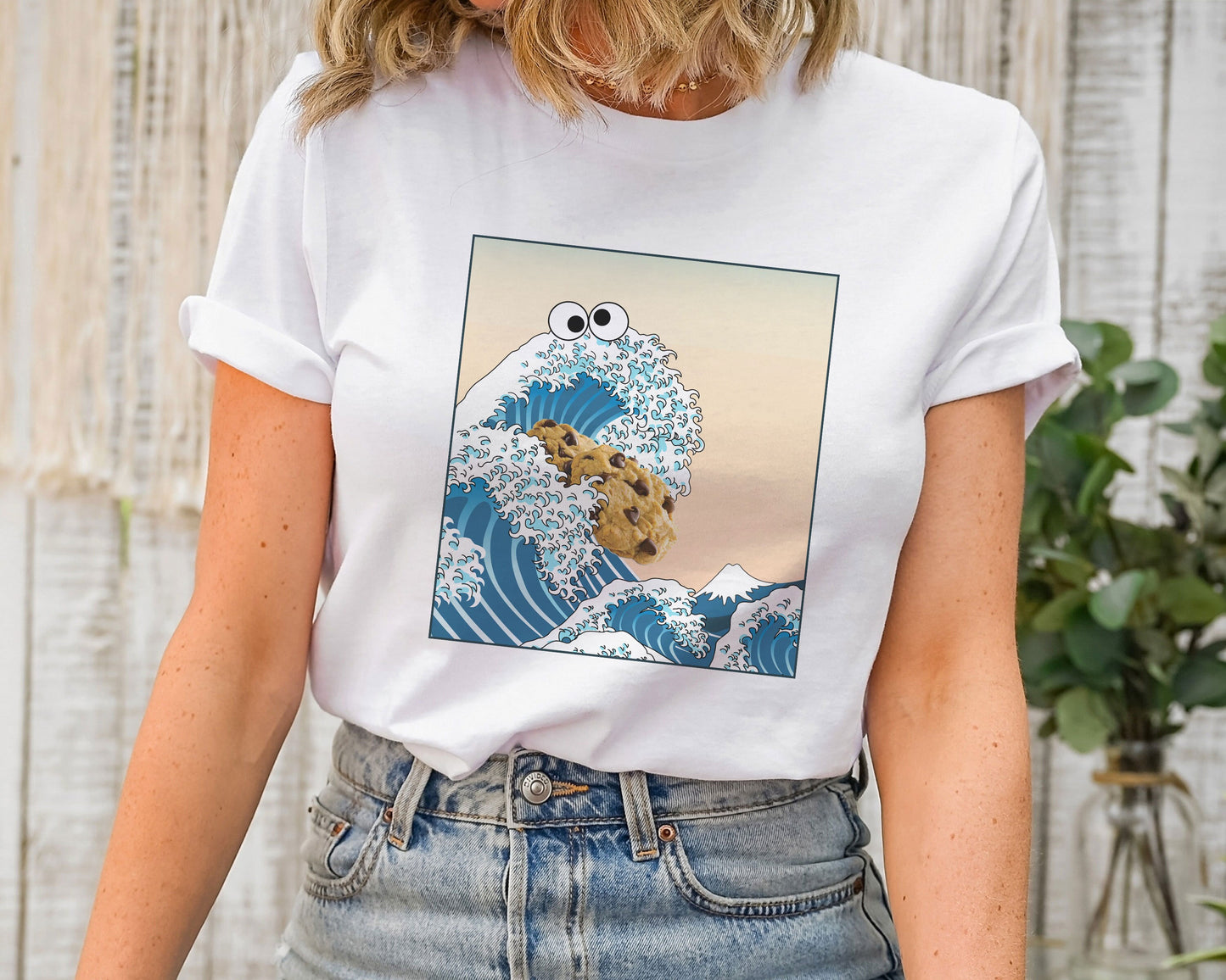 Cookie Monster Japanese Wave Painting Parody Ultra Soft Graphic Tee Unisex Soft Tee T-shirt for Women or Men