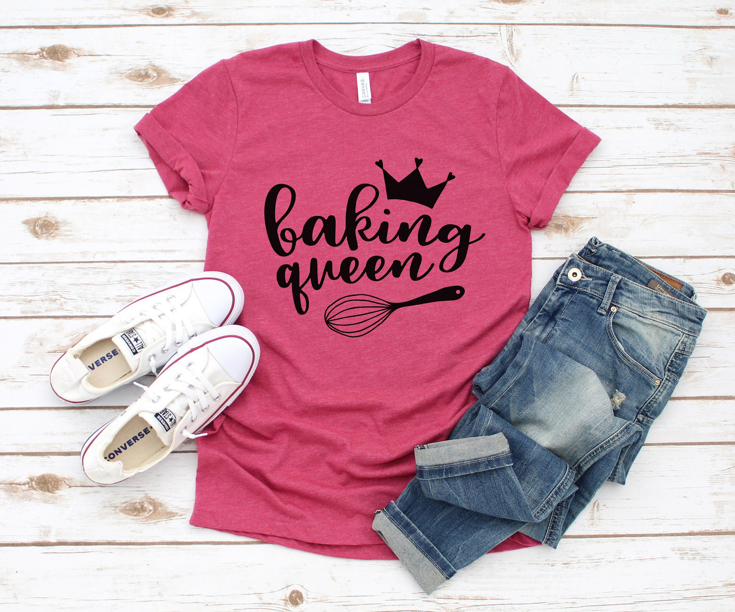 Baking Queen Cooking and Baking Ultra Soft Graphic Tee Unisex Soft Tee T-shirt for Women or Men