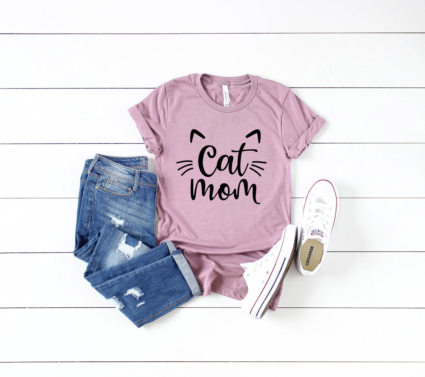 Cat Mom Cute Kitten Cats Face Style Ultra Soft Graphic Tee Unisex Soft Tee T-shirt for Women or Men