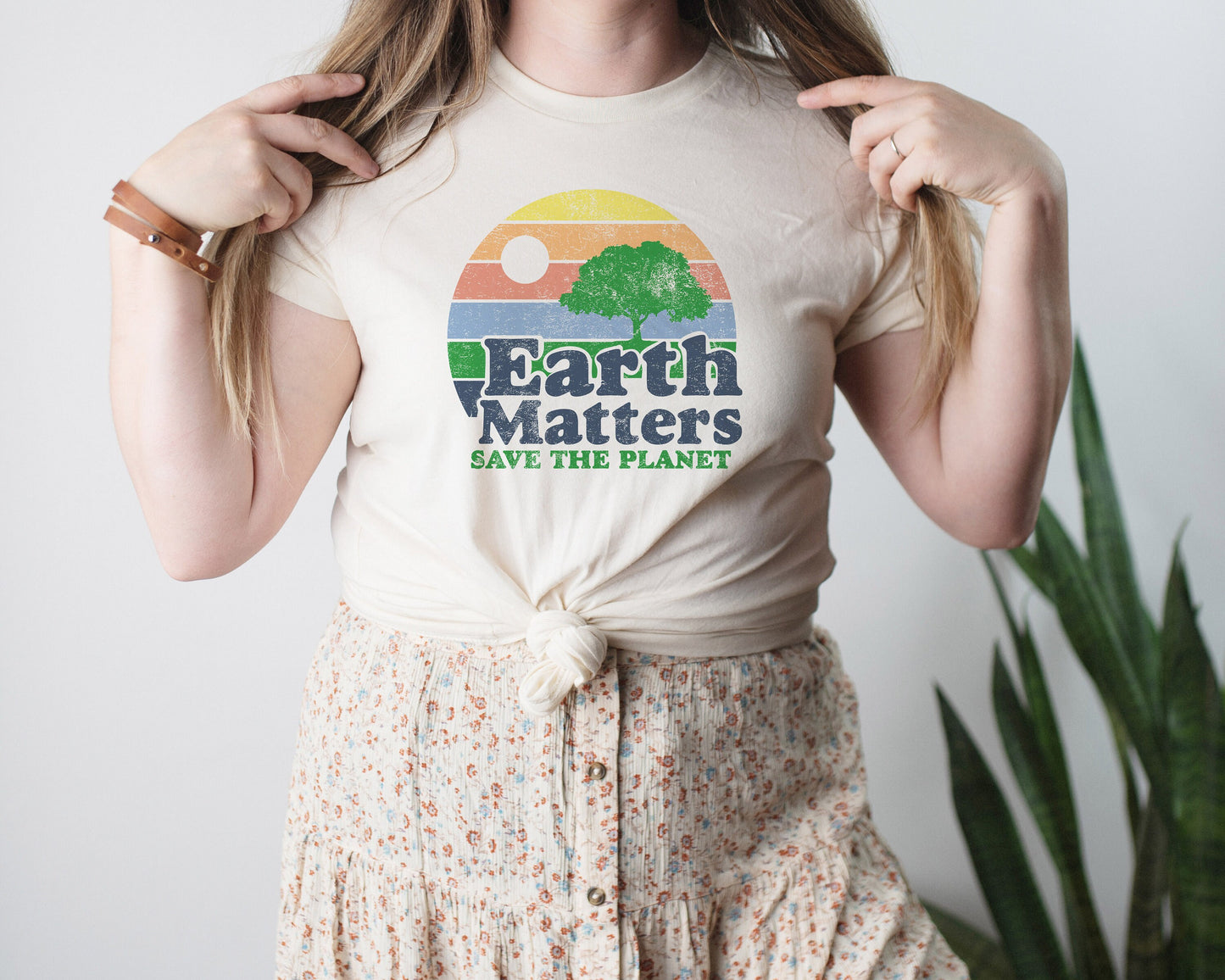 Earth Matters Sunset Earth Day Retro Boho Hippie Style Ultra Soft Graphic Tee Unisex Soft Tee T-shirt for Women or Men