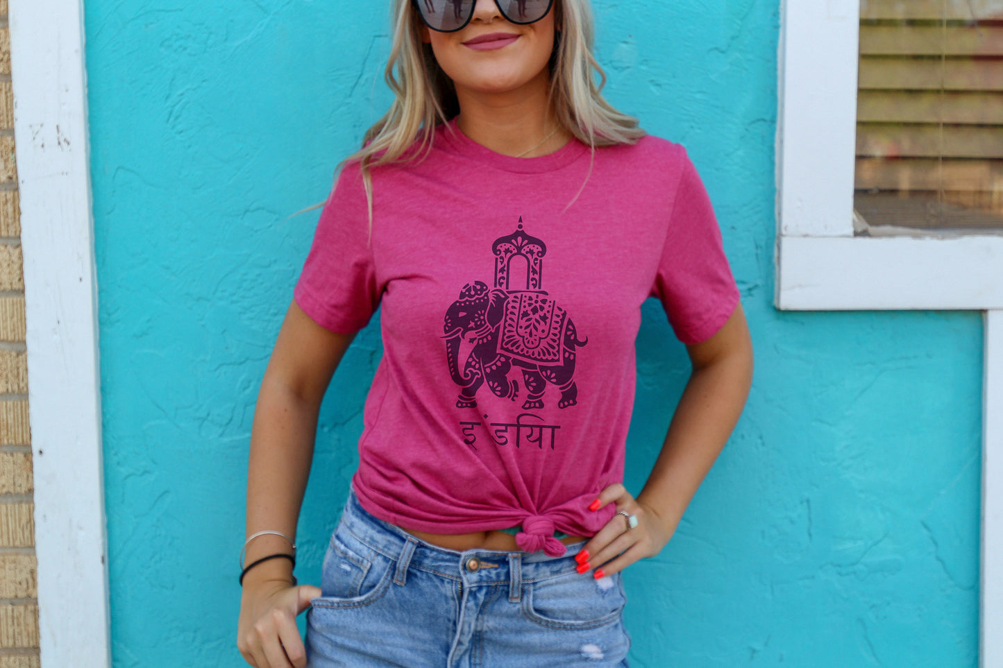 Indian Style Elephant Retro Boho Hippie Style Ultra Soft Graphic Tee Unisex Soft Tee T-shirt for Women