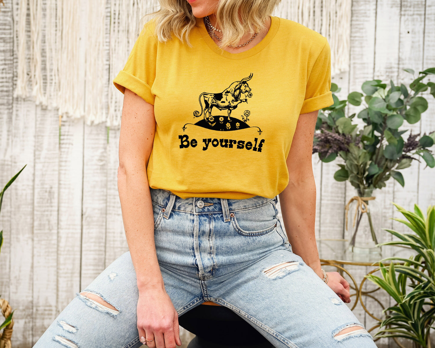 Be Yourself Bull Ferdinand Vintage Story Book Character Ultra Soft Graphic Tee Unisex Soft Tee T-shirt for Women or Men