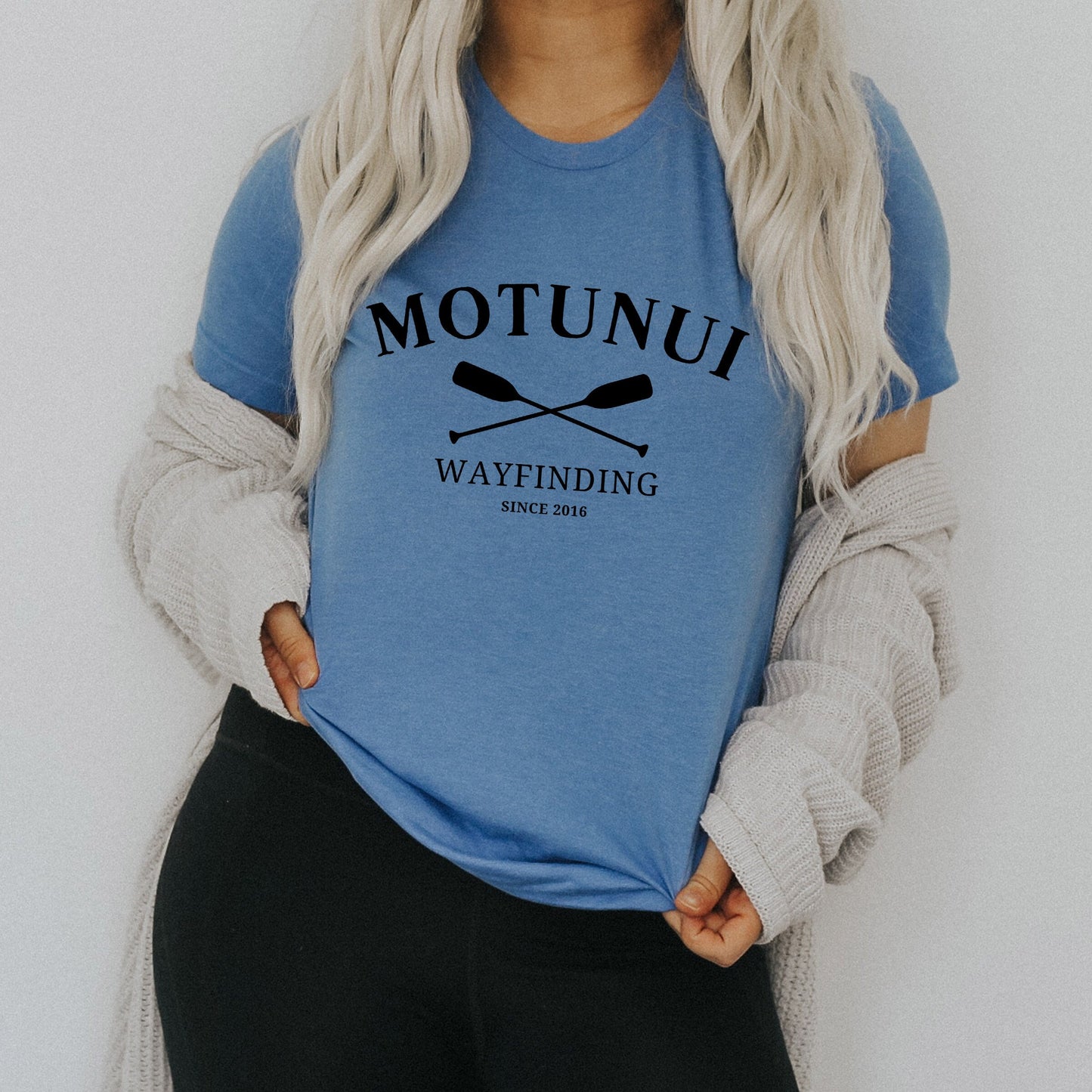 Motunui Wayfinding Moana Club Ultra Soft Graphic Tee Unisex Soft Tee T-shirt for Women or Men